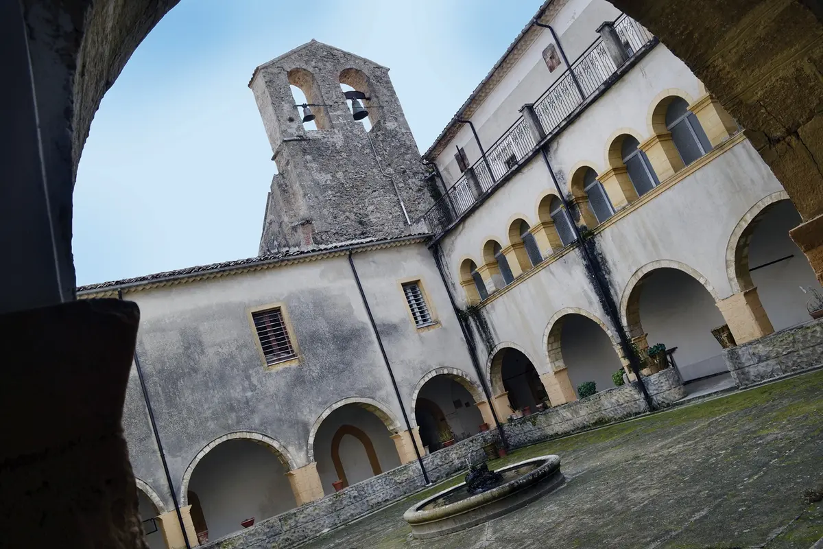 La Riforma Church and Convent