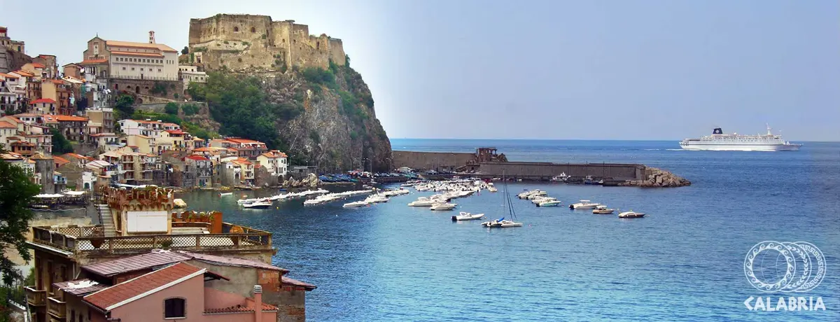 SCILLA-Porto-turistico