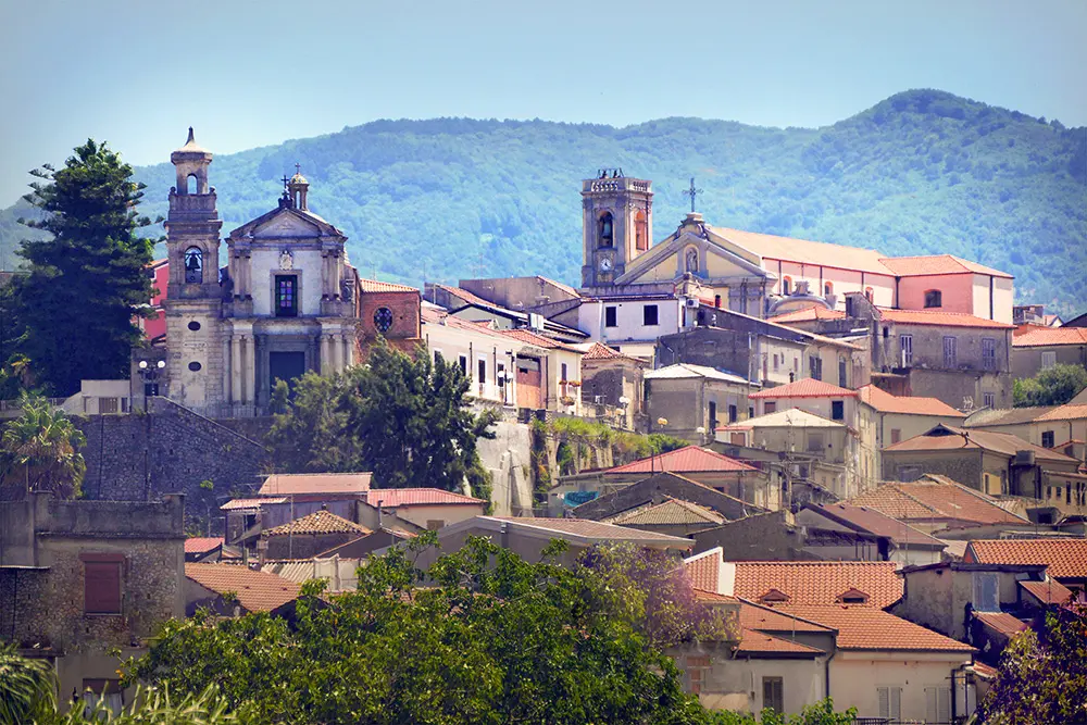 Polistena
