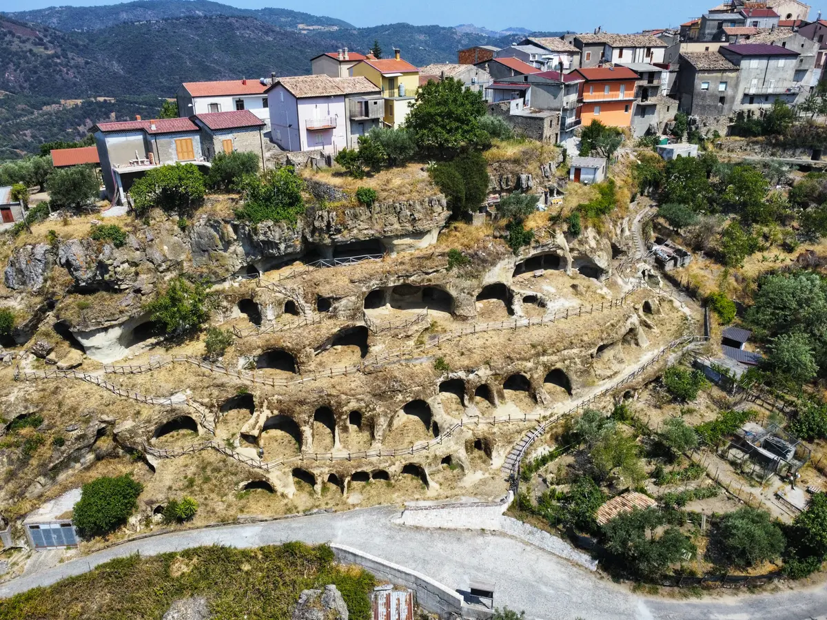 Escursione alle Grotte di Verzino