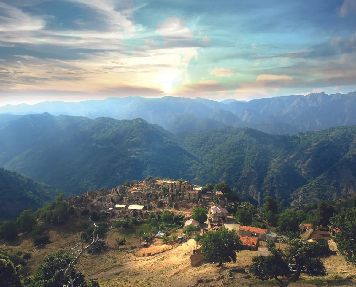 Africo Vecchio, the ghost town at the foot of Aspromonte