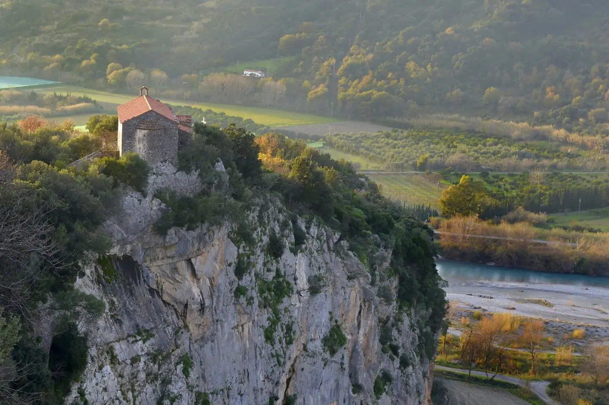 Chiesa di Santa Maria di Mércuri