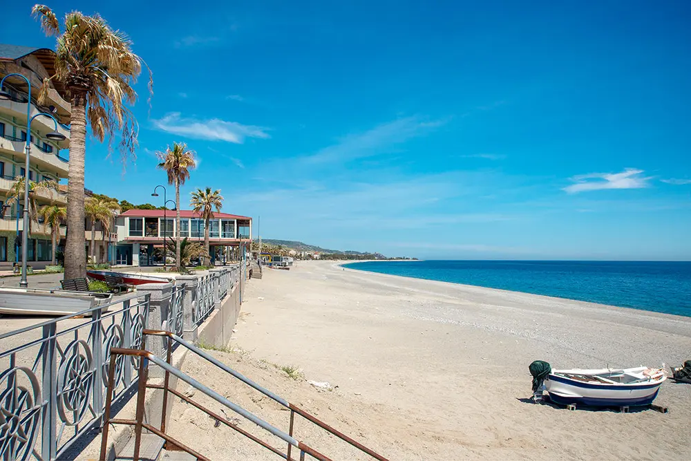 Spiaggia di Marina di Gioiosa Ionica