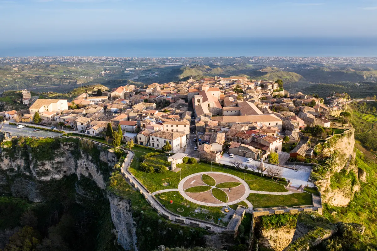Discovering Gerace, among The Most Beautiful Villages in Italy