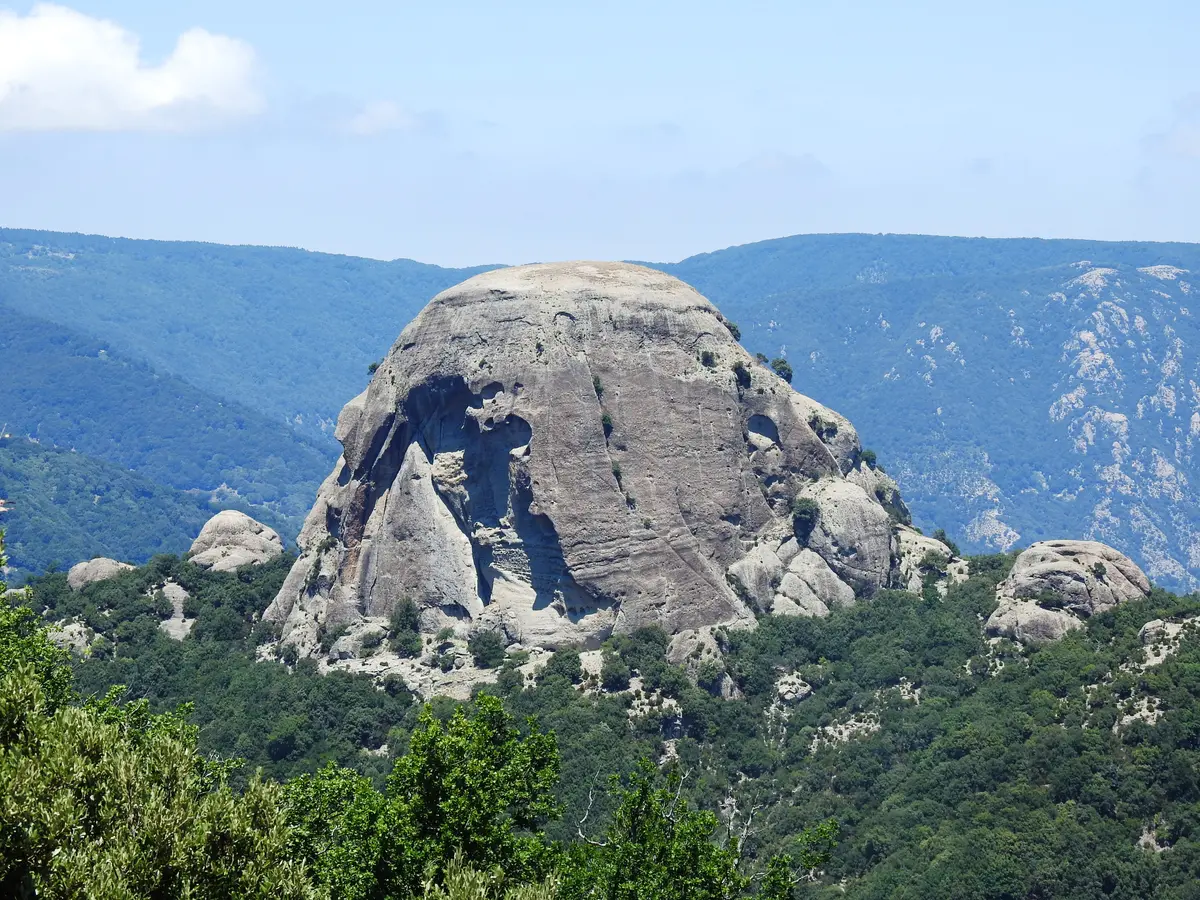 Pietra Cappa, monolite nel Parco Nazionale dell'Aspromonte