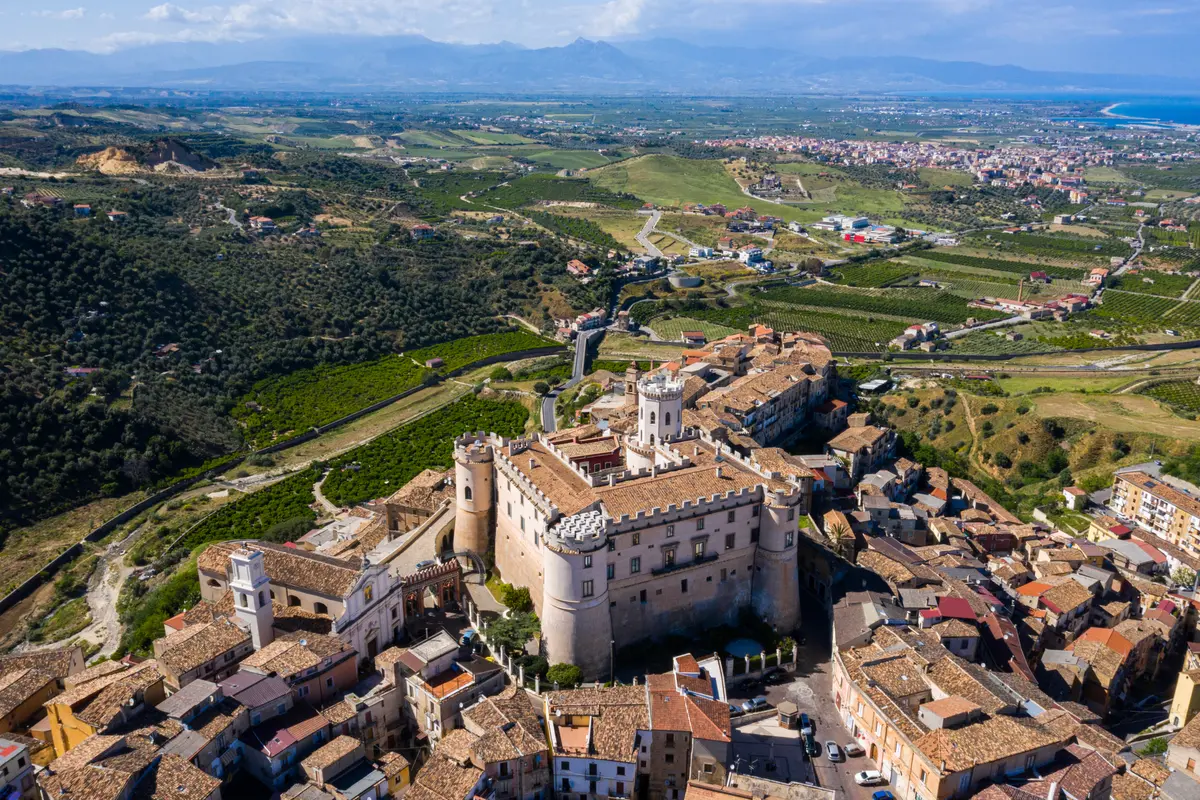 CS-Corigliano-Castello Ducale-Borghi[Infofly]