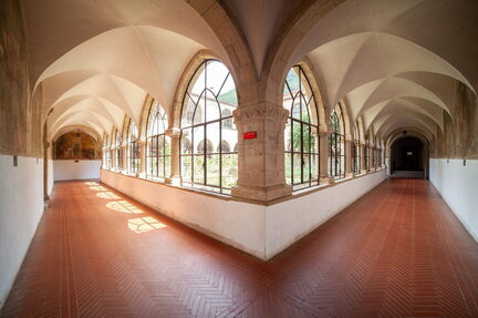 Chiostro di Paola