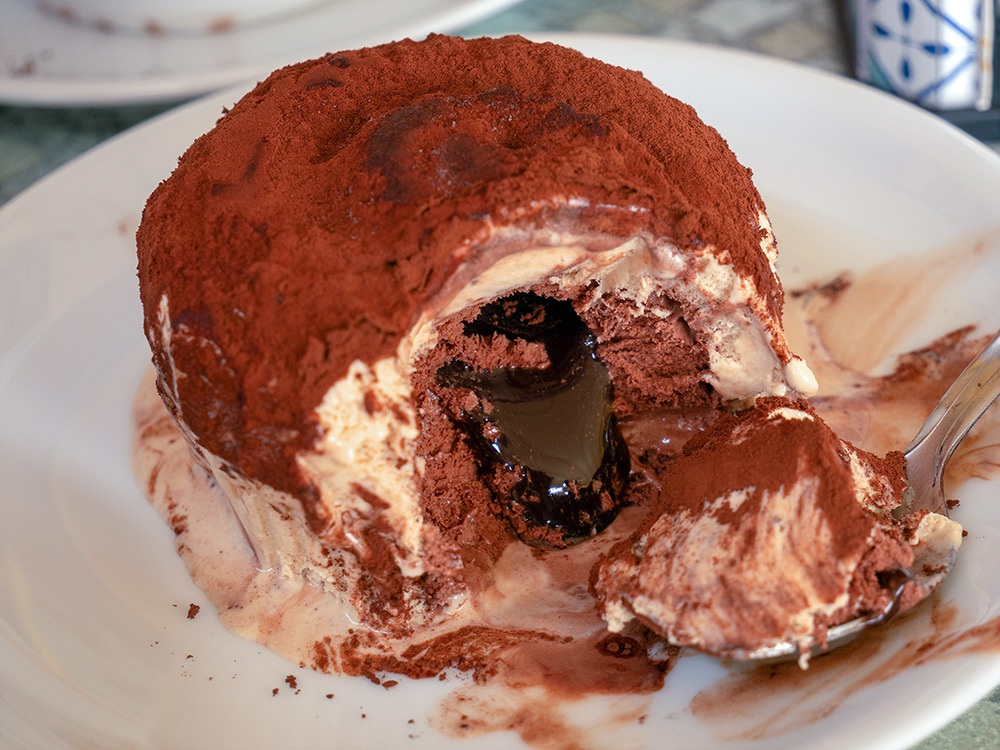 Un Gelato In Calabria Tartufo Di Pizzo Calabria Straordinaria