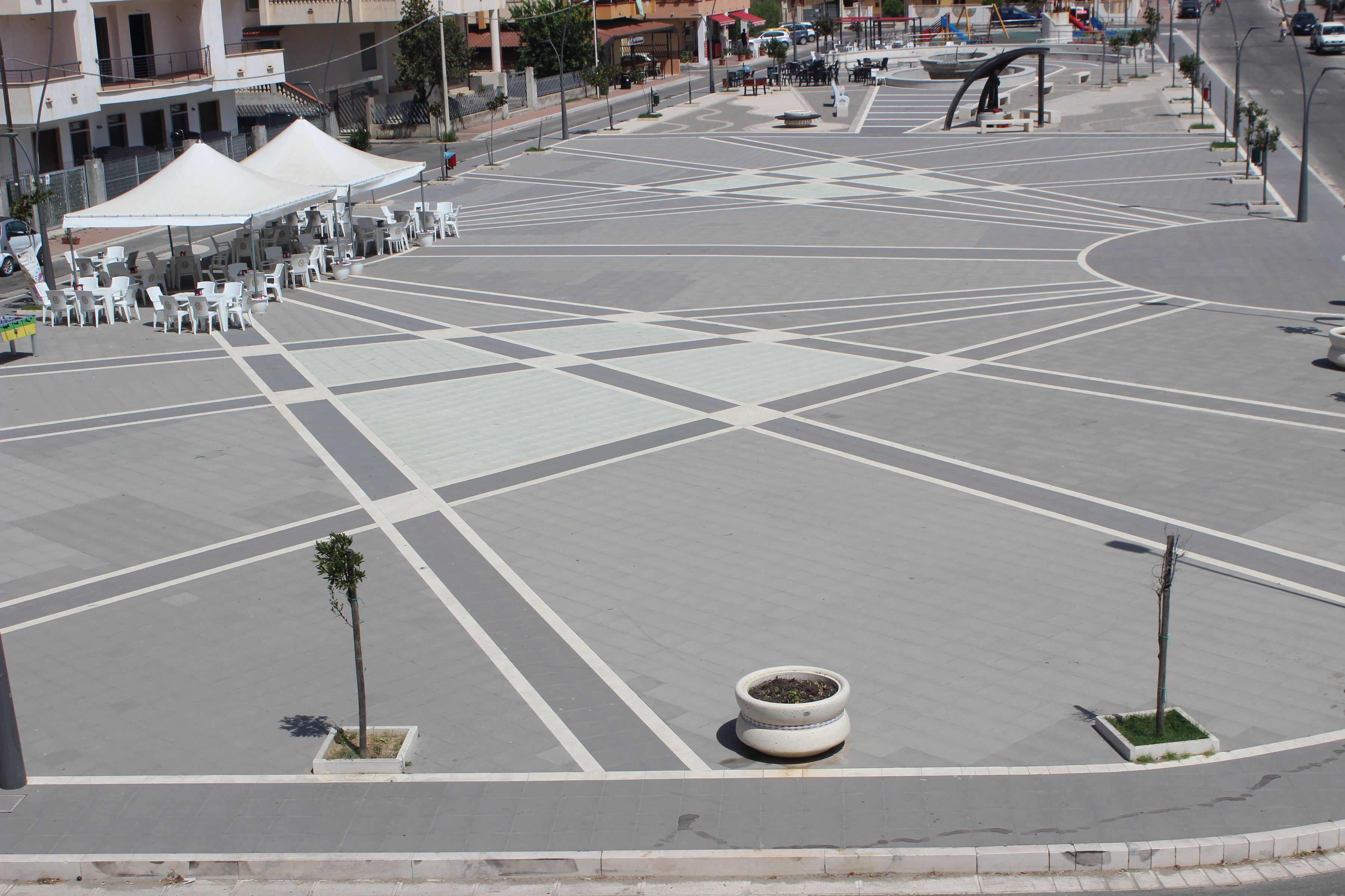 Piazza Magna Grecia