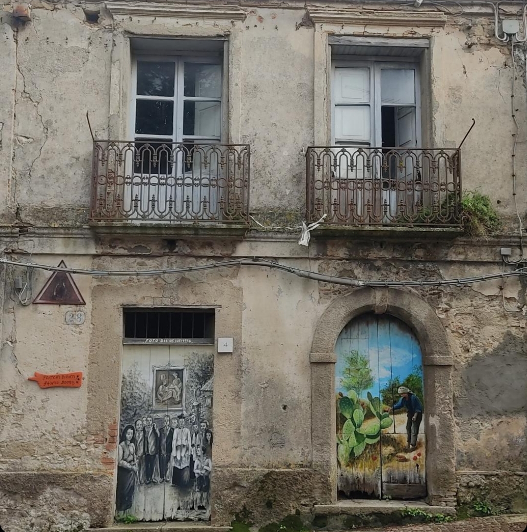 antichi portoni