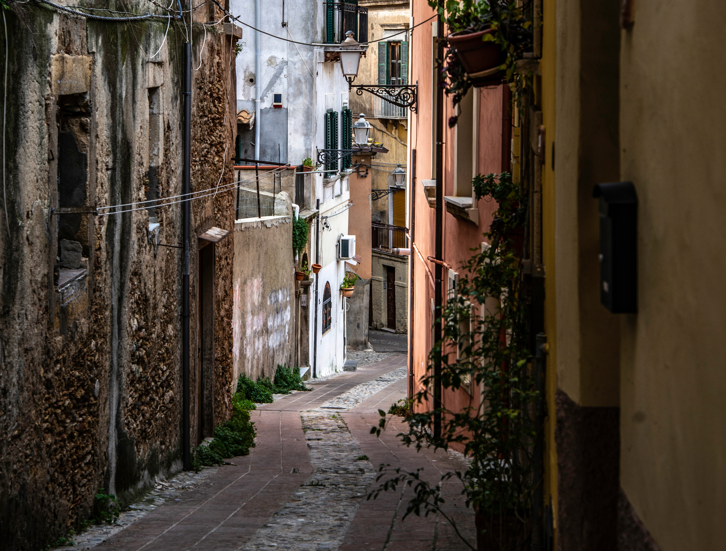 CROTONE